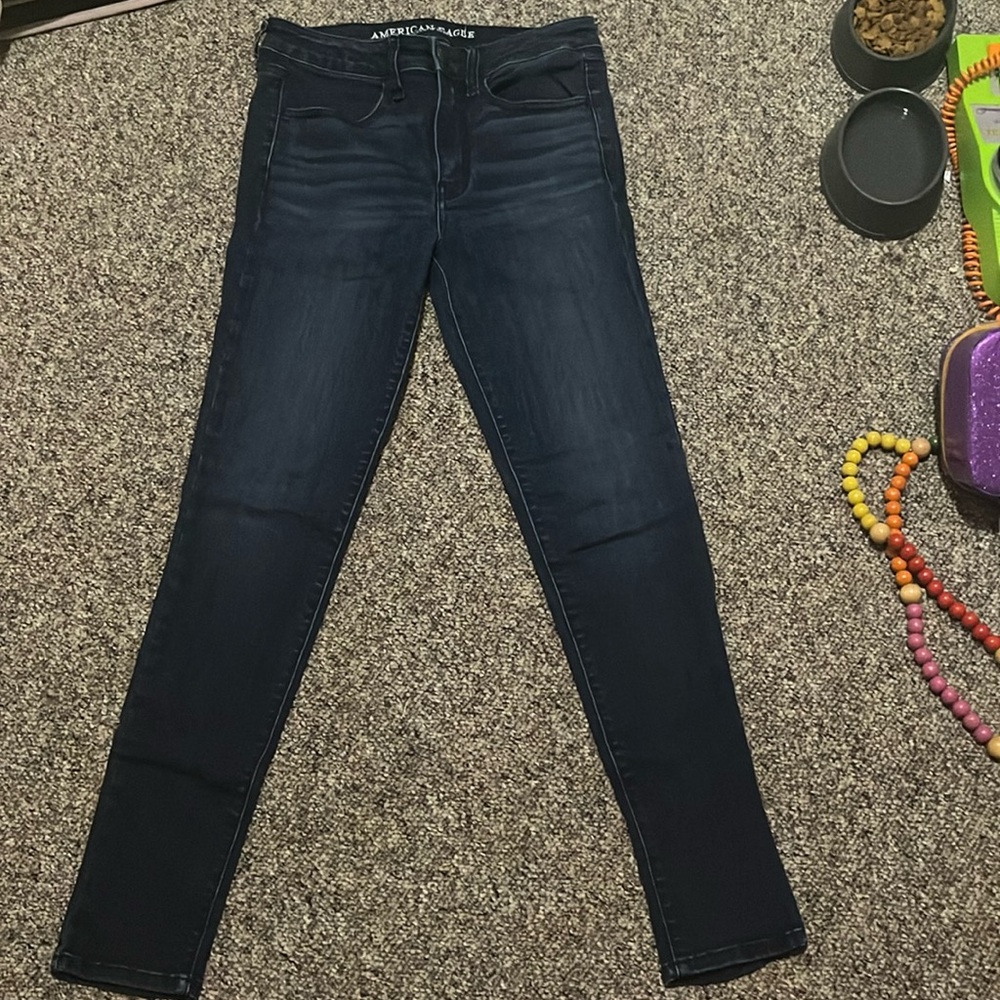 American eagle super super stretch. Size 6. Dark denim